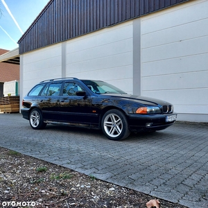 BMW Seria 5 523i