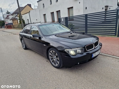 BMW Seria 7 735i