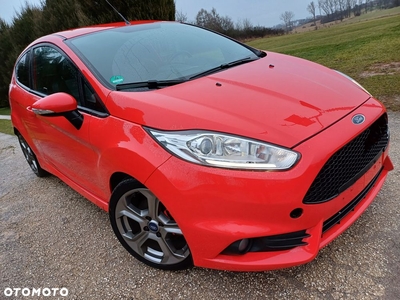 Ford Fiesta 1.6 EcoBoost mit Leder-Sport-Paket ST