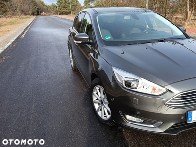 Ford Focus 1.5 EcoBoost Start-Stopp-System TITANIUM