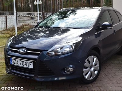 Ford Focus Turnier 1.0 EcoBoost Start-Stopp-System Champions Edition