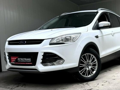 Ford Kuga 2.0 TDCI / 140KM Panoramiczny dach Nawigacja Asystent parkowania