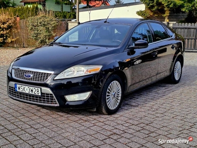 Ford Mondeo 1.6 Benzyna Zarejestrowany