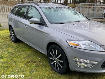 Ford Mondeo 2.0 TDCi Black Magic