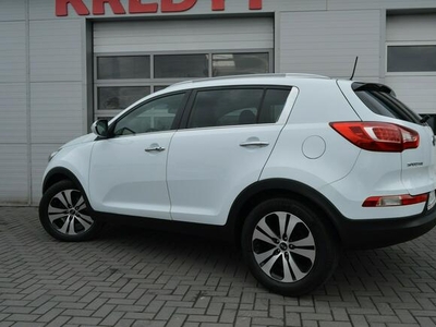 Kia Sportage 2.0 CRDi Serwis Xenon LED Panorama Skóra Kamera Navi Bluetooth EURO-5