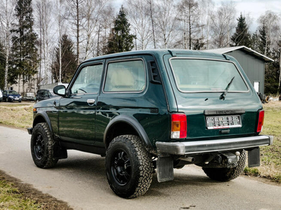 Lada Niva 1.7 z gazem 2010r