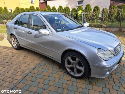 Mercedes-Benz Klasa C 180 T Kompr Avantgarde