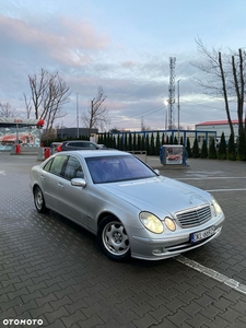 Mercedes-Benz Klasa E 320 T Elegance