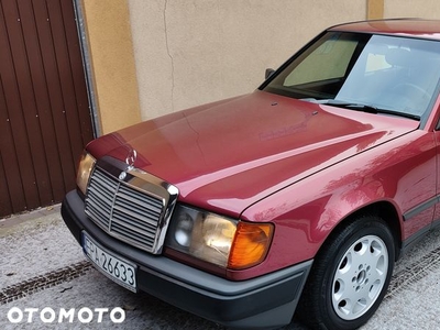 Mercedes-Benz W124 (1984-1993)