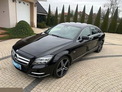 Mercedes CLS W218 Coupe 350 CDI BlueEFFICIENCY 265KM 2012