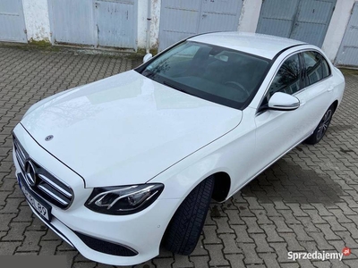 Mercedes Klasa E Diesel 194KM 2019r auto krajowe bezwypad.