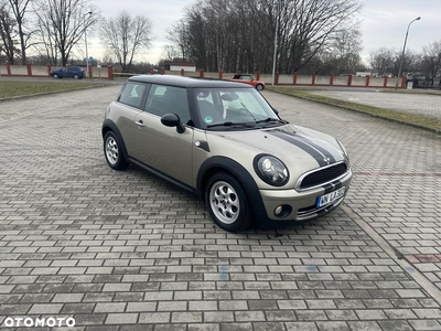 MINI Cooper Standard