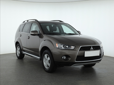 Mitsubishi Outlander 2011 2.0 181669km SUV