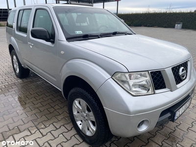 Nissan Pathfinder 2.5 DCi Comfort / XE