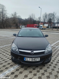 Opel Astra III GTC 1.9 CDTI Cosmo