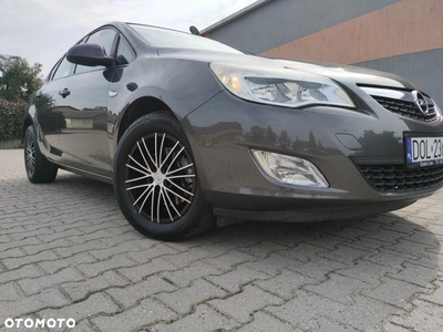 Opel Astra IV 2.0 CDTI Sport