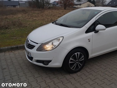 Opel Corsa 1.2 16V 111