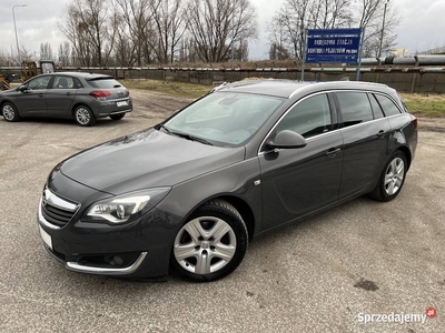 Opel Insignia 2.0 DIESEL Klimatronik Tempomat Ledy Kamera