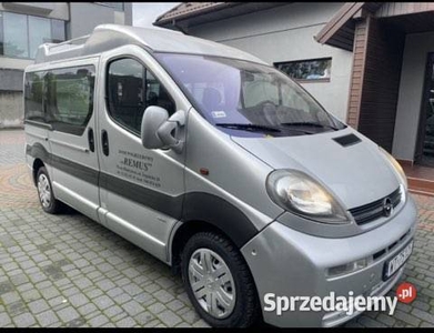 Opel Vivaro Karawan 5 osobowy.