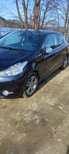 PEUGEOT 208 1.6