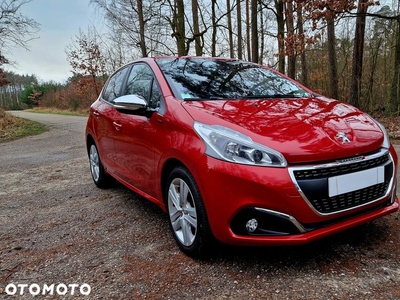 Peugeot 208 PureTech 82 Stop & Start Signature