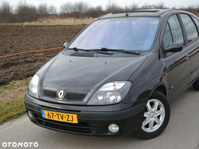 Renault Scenic 1.6 16V Confort Privilege