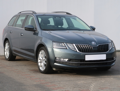 Skoda Octavia 2019 2.0 TSI 143945km Kombi