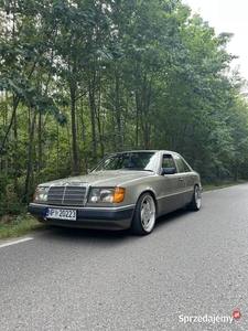 Stan dobry Mercedes w124 diesel