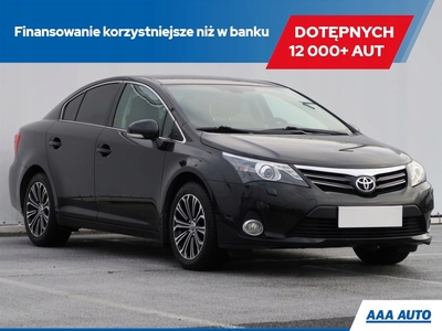 Toyota Avensis III Sedan Facelifting 1.8 Valvematic 147KM 2014