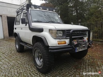 Toyota Land Cruiser lj 70