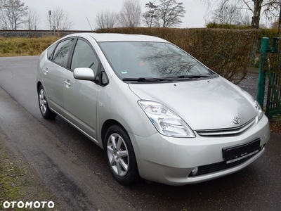 Toyota Prius (Hybrid) Sol