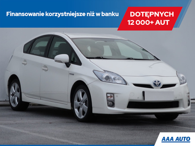 Toyota Prius III Hatchback 1.8 HSD 136KM 2010