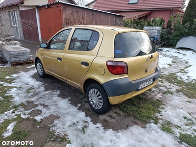 Toyota Yaris 1.0 Pak1