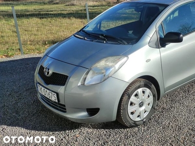 Toyota Yaris 1.3 VVT-i Cool