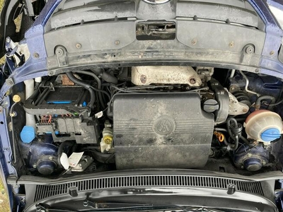Volkswagen Fox 1,4 benz po delikatnej stłuczce. Klimatyzacja. Elektryczne szyby