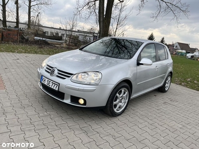 Volkswagen Golf V 1.6 Trendline