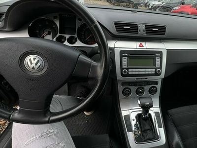 Volkswagen Passat 2.0 TDI automat high-line skora-zamsz podgrzewane fotele stan tech ide