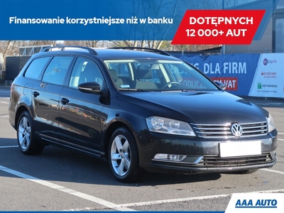 Volkswagen Passat B7 Variant 1.6 TDI CR DPF BlueMotion 105KM 2014