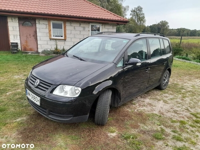 Volkswagen Touran 1.6 Basis