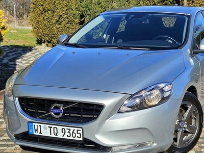 Volvo V40 II Cross Country D2 115KM 2015