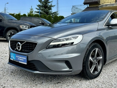 Volvo V40 II Hatchback Facelifting 2.0 D3 150KM 2018