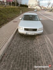 Audi A8 D2 2.8 V6 193KM 2001 r. QUATTRO wersja lift