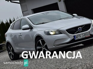 Volvo V40 II