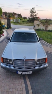 Mercedes-Benz W126 420SEL