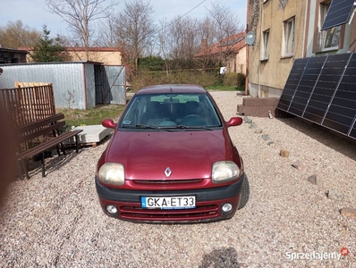 Renault Clio 1.2 benzyna wspomaganie długie opłaty