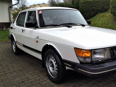 Saab 900 Krokodyl 1985r Klima Wspomaganie z Niemiec