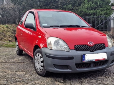 Sprzedam Toyotę Yaris 2005r 1,0 benzyna