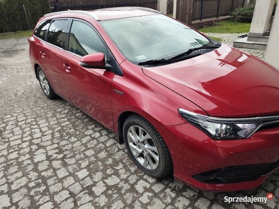 Toyota Auris hybrid LPG