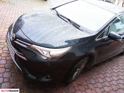 Toyota Avensis 2.0 benzyna 143 KM 2017r.