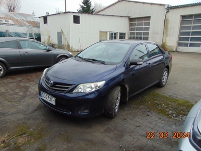 Toyota Corolla 2013r. 1,6 benzyna